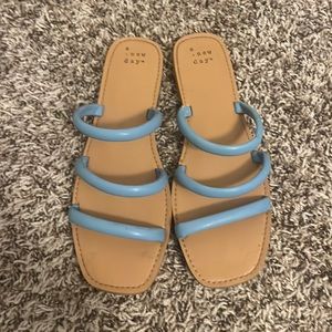 Size 9 women’s Sandals